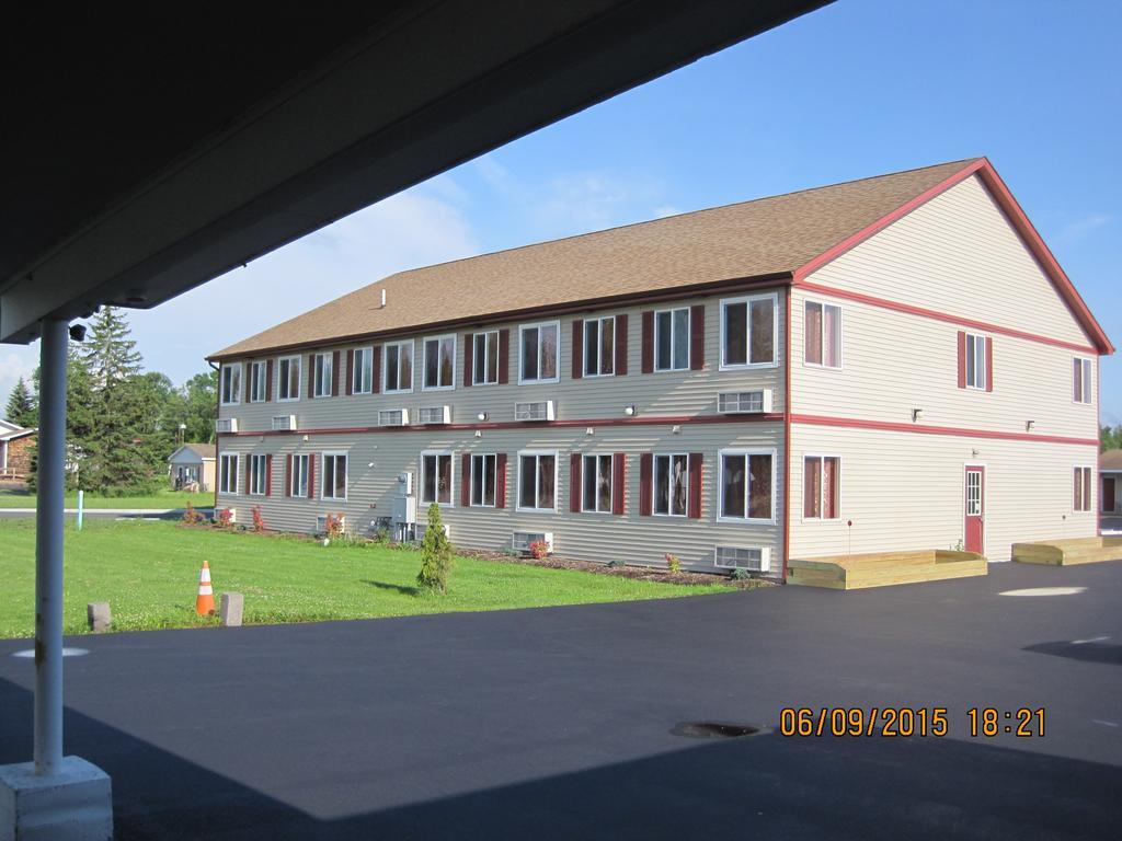Stay Inn And Suites Niagara Falls Habitación foto